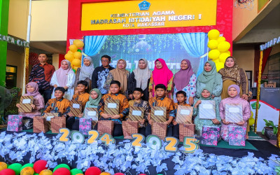 HARAPAN KEPALA MADRASAH LEPAS ALUMNI TAHUN AJARAN 2024-2025